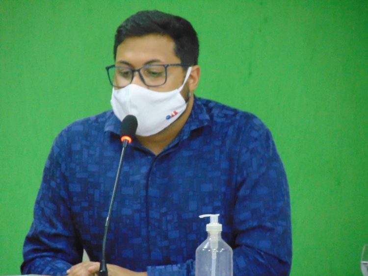 Vereadores se reúnem com representantes do SINDISENA, IPASMUN e do EXECUTIVO para discutir a Reforma da Previdência Municipal