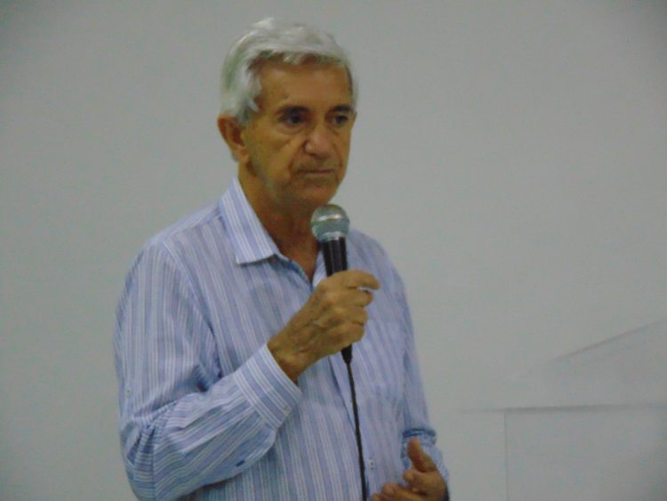 Plenário da Câmara recebe nome do ex-vereador Arnóbio Fagundes de Melo Santos