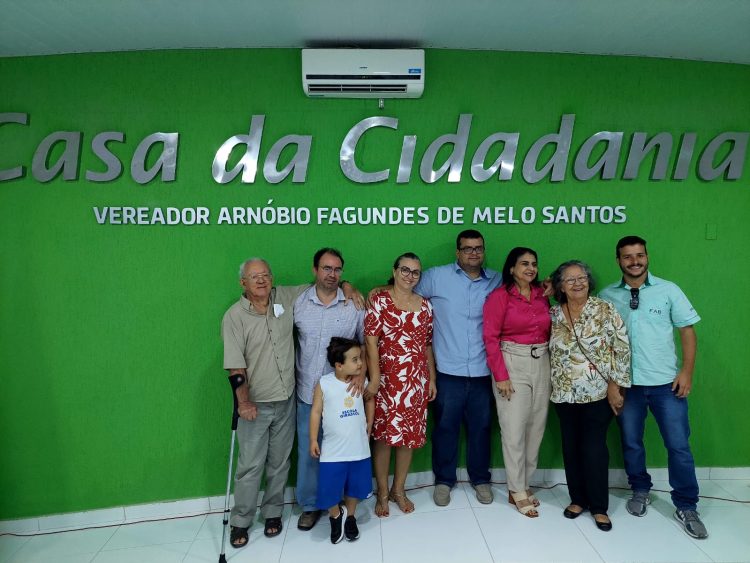 Plenário da Câmara recebe nome do ex-vereador Arnóbio Fagundes de Melo Santos