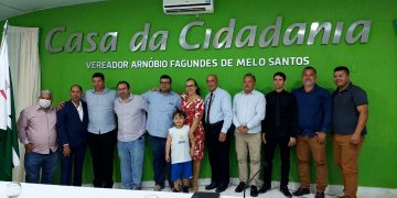 Plenário da Câmara recebe nome do ex-vereador Arnóbio Fagundes de Melo Santos