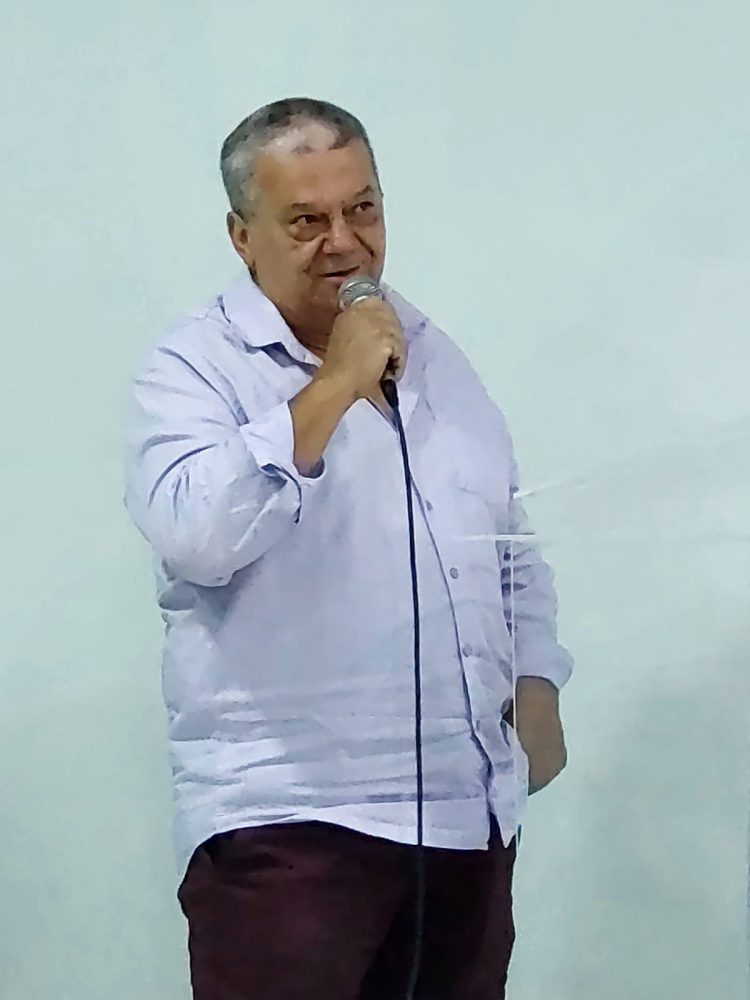 Plenário da Câmara recebe nome do ex-vereador Arnóbio Fagundes de Melo Santos