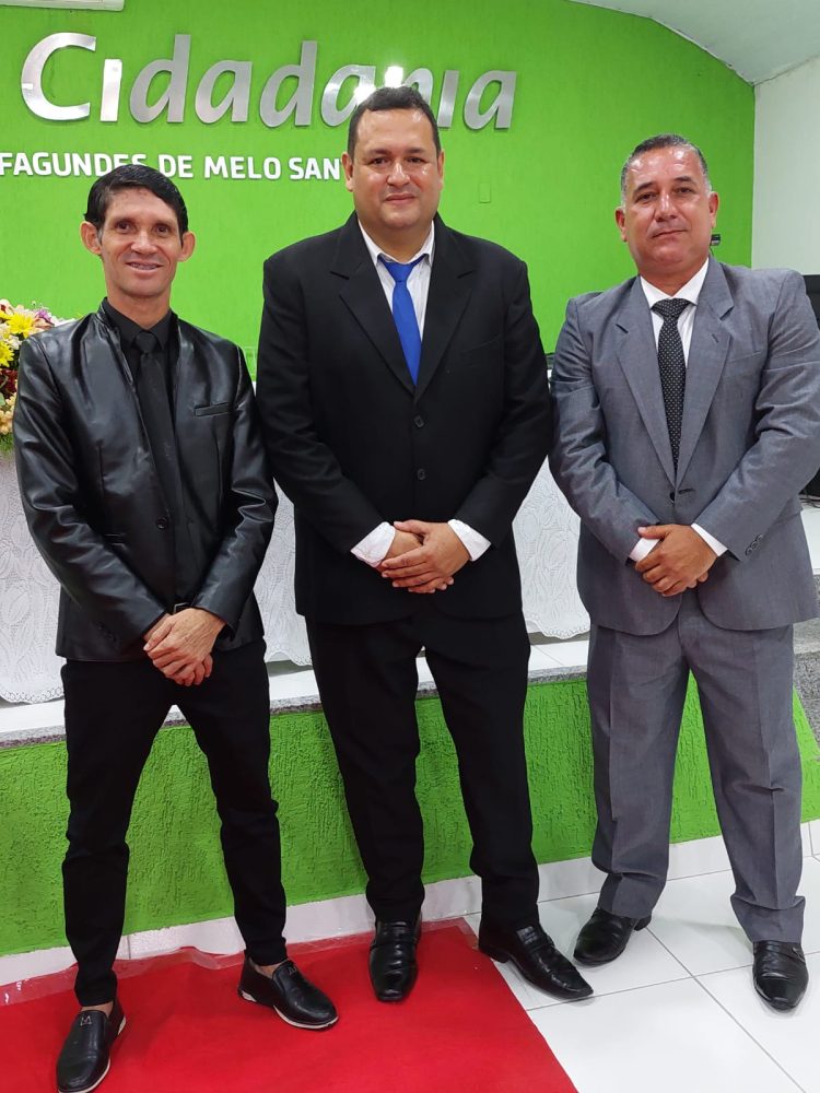 Empossada a nova Mesa Diretora da Câmara Municipal de Nanuque