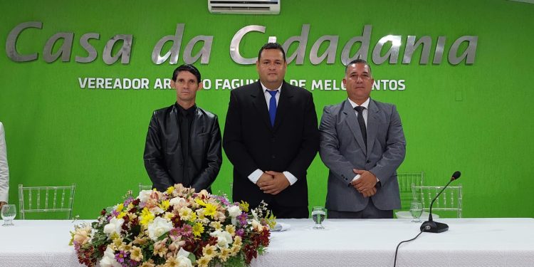 Empossada a nova Mesa Diretora da Câmara Municipal de Nanuque