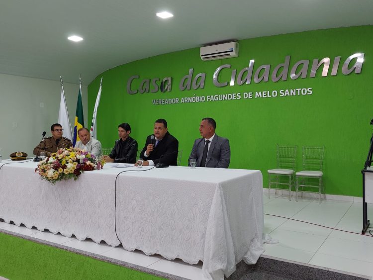 Empossada a nova Mesa Diretora da Câmara Municipal de Nanuque