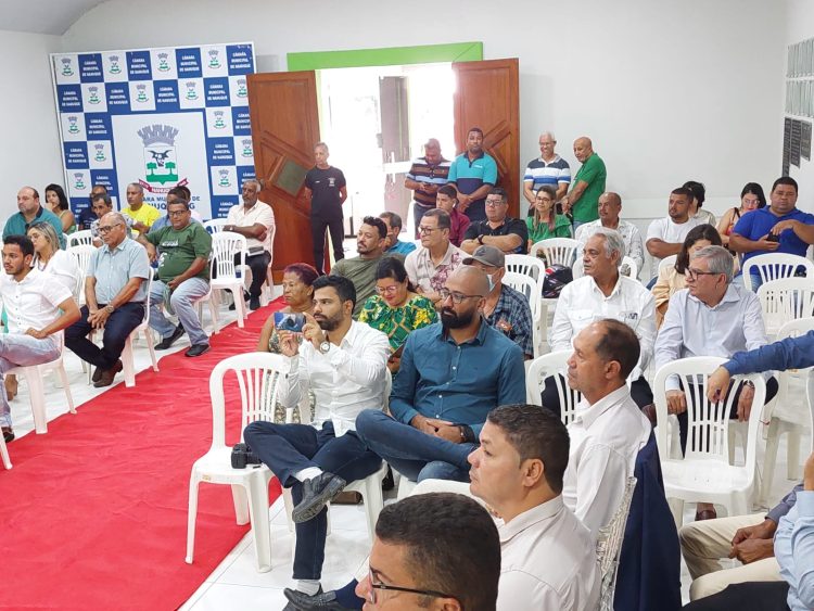 Empossada a nova Mesa Diretora da Câmara Municipal de Nanuque