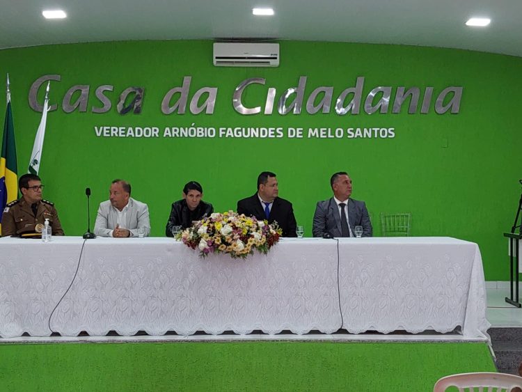 Empossada a nova Mesa Diretora da Câmara Municipal de Nanuque
