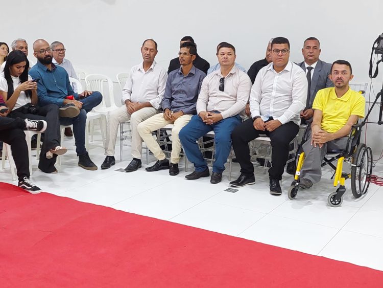 Empossada a nova Mesa Diretora da Câmara Municipal de Nanuque