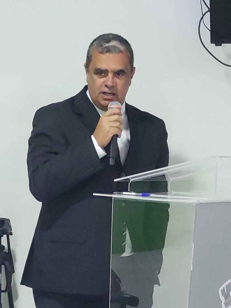 Câmara Municipal entrega Títulos de Cidadania Honorária e Comenda Honra ao Mérito