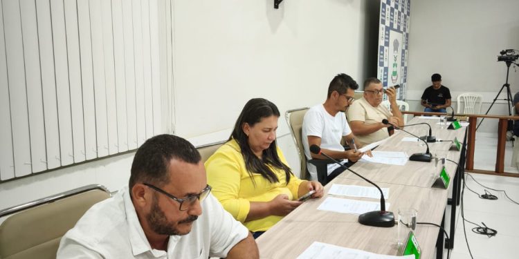Câmara realizou mais uma sessão ordinária com apresentação de indicações e requerimentos