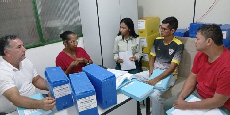 Comissão de Finanças faz conferência da Prestação de Contas da Prefeitura Exercício Financeiro de 2025