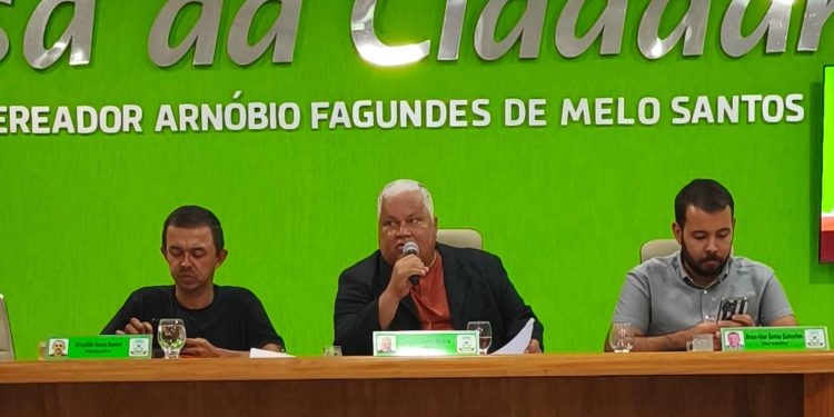 Câmara Aprova Contas do Prefeito Municipal de Nanuque, relativas ao exercício de 2022